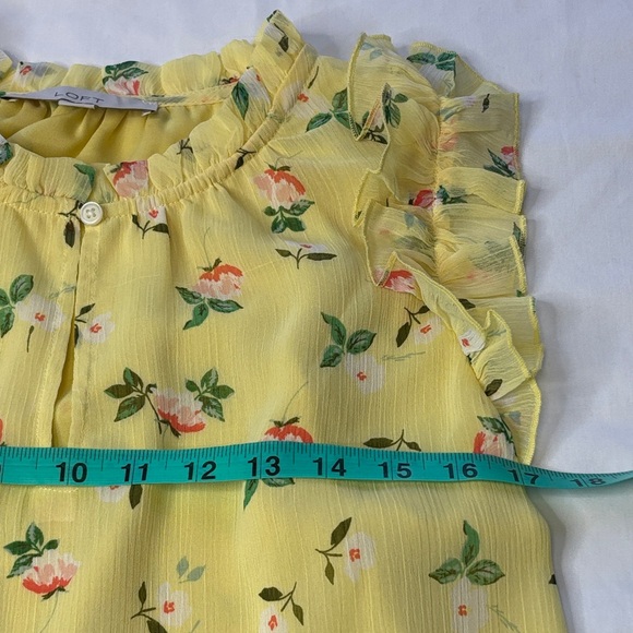 💛 LOFT Yellow Floral Ruffle Sleeveless Lined Top Women Small Flowy 💛 - Picture 13 of 15